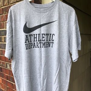 Nike T-shirt
